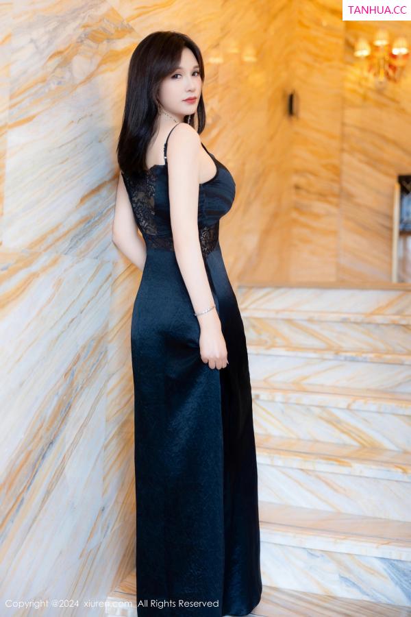   [XiuRen]高清写真图 2024.07.09 No.8825 水水姐 黑丝美腿第5张图片